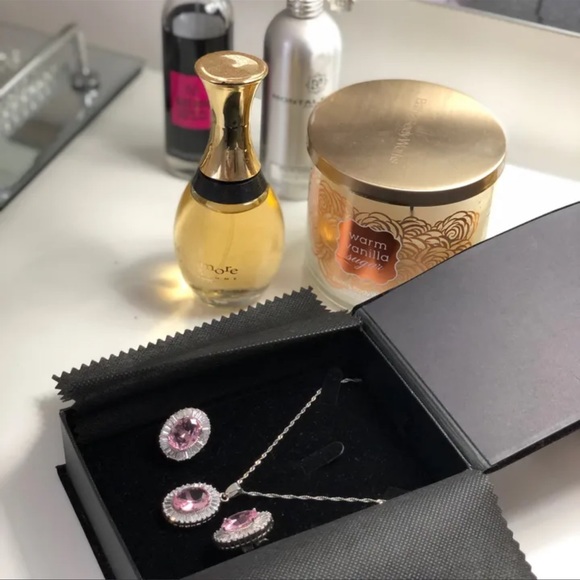 Elegant 18KGP Oval CZ Set NEW - Picture 5 of 8